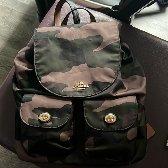 Coach camouflage backpack new without tags - Picture 1 of 4